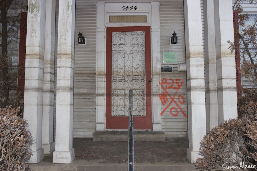 Hurricane Katrina flood water lines, New Orleans, LA